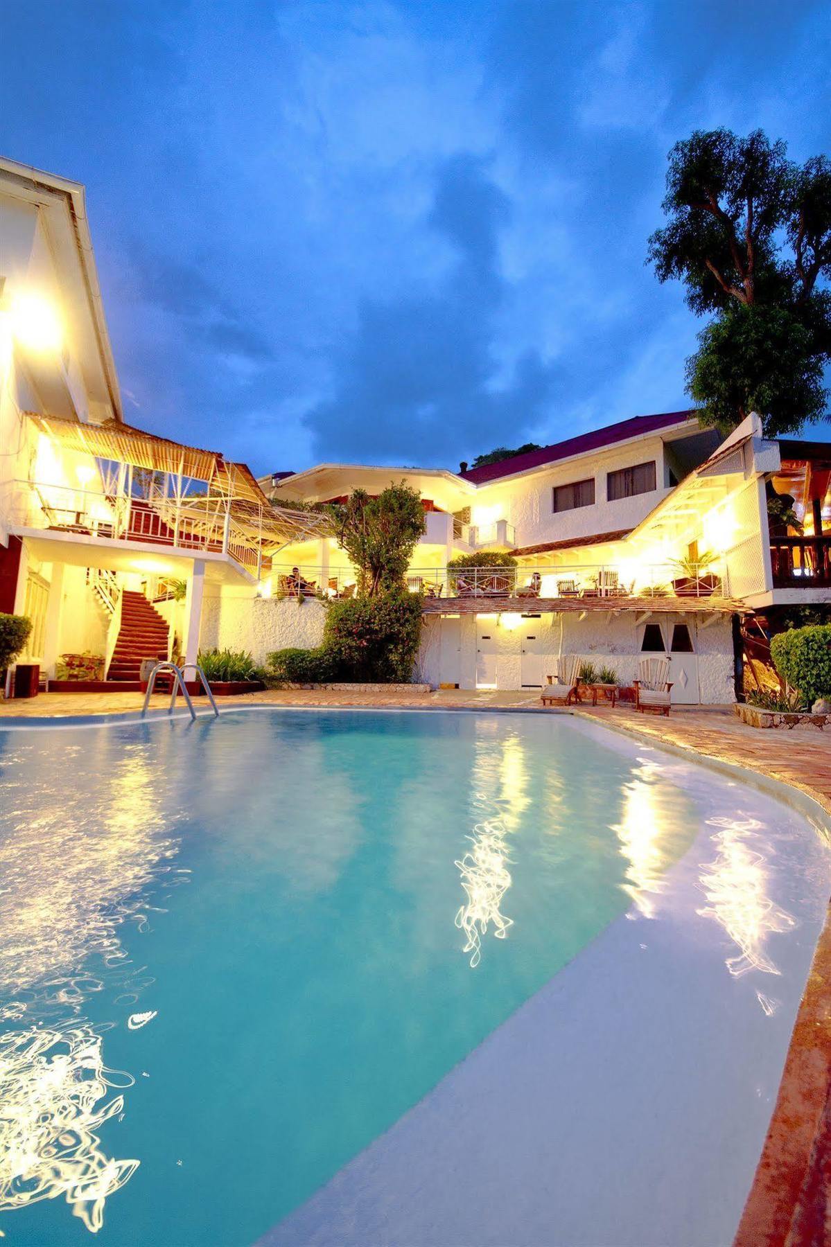 Hotel Mont Joli Cap-Haitien Ngoại thất bức ảnh